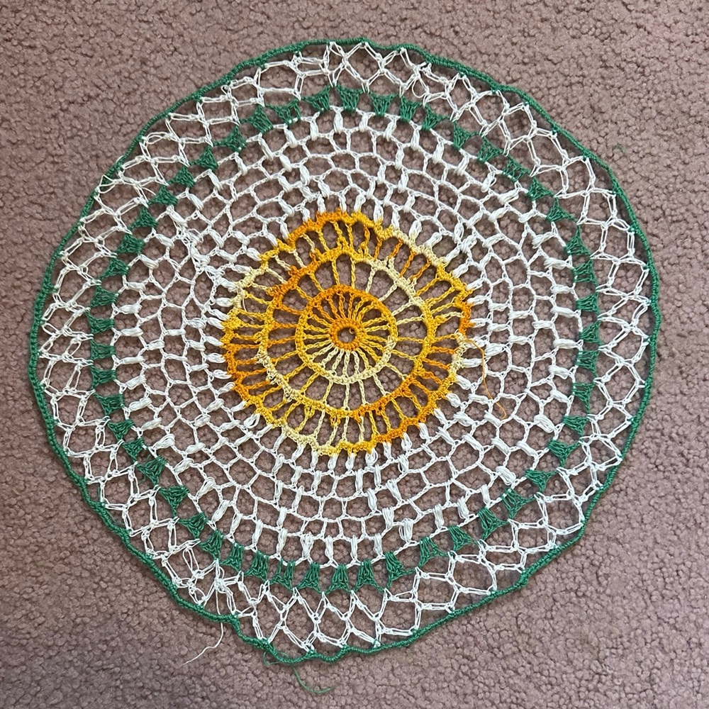 VTG HAND CROCHETED DOILY 13.5” White Green Yellow Gradient Vintage Handmade